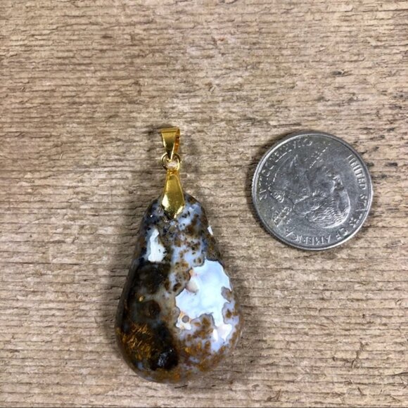 Crazy Lace Agate Free-Form Necklace Pendant - Picture 3 of 4